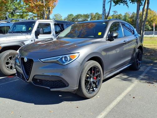 2020 Alfa Romeo Stelvio Base