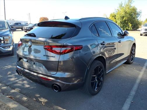 2020 Alfa Romeo Stelvio Base
