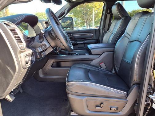 2023 RAM 2500 Limited Crew Cab 4x4 6'4' Box