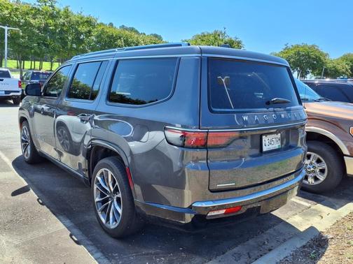 2022 Jeep Wagoneer Series III 4x4