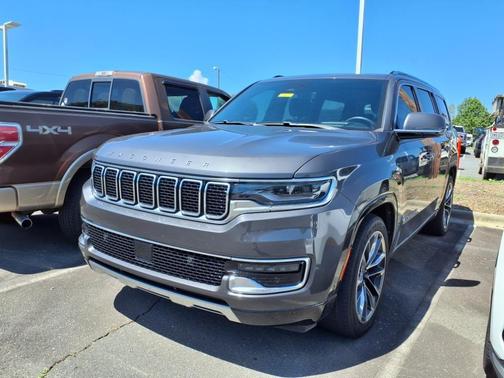 2022 Jeep Wagoneer Series III 4x4