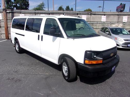 2016 Chevrolet Express 3500 LS