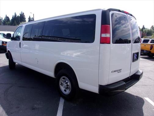 2016 Chevrolet Express 3500 LS