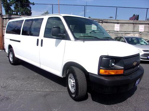2016 Chevrolet Express 3500 LS