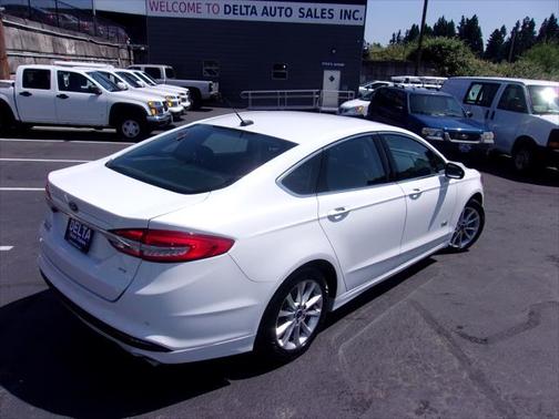2017 Ford Fusion Energi SE Luxury