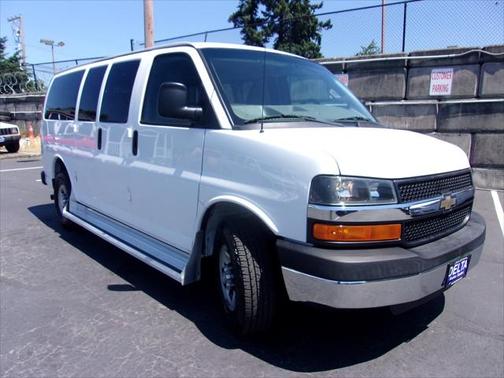 2016 Chevrolet Express 3500 LT