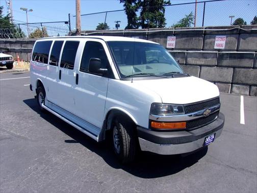 2016 Chevrolet Express 3500 LT