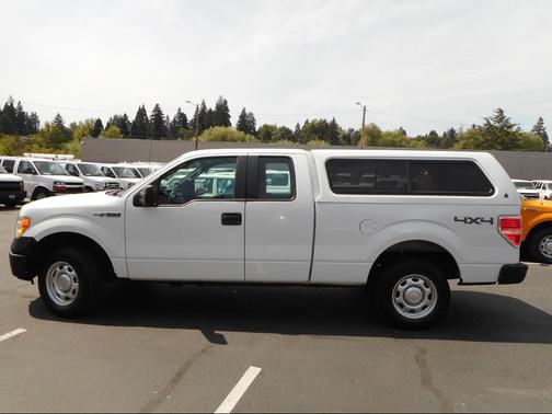 White 2011 Ford F-150 4WD SuperCab 145 WB 1 Owner Canopy Tow Pkg PWR Opt