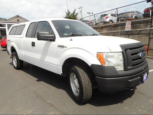 White 2011 Ford F-150 4WD SuperCab 145 WB 1 Owner Canopy Tow Pkg PWR Opt