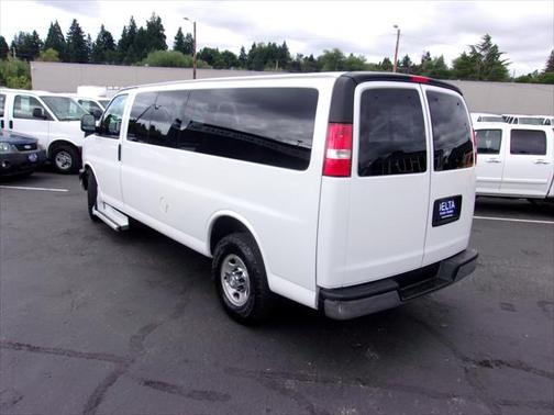 2016 Chevrolet Express 3500 LT