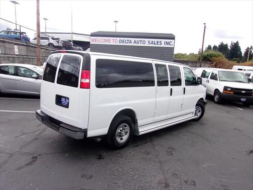 2016 Chevrolet Express 3500 LT