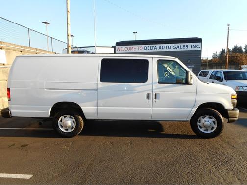 2008 Ford E350 Super Duty Cargo