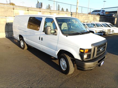 2008 Ford E350 Super Duty Cargo