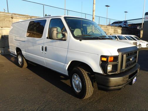 2008 Ford E350 Super Duty Cargo