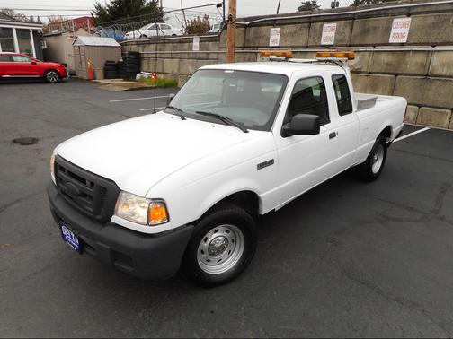 2006 Ford Ranger 2dr Supercab 1 Owner 74 Kmiles NEW TIRES Tool Box