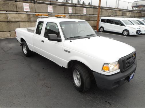 2006 Ford Ranger 2dr Supercab 1 Owner 74 Kmiles NEW TIRES Tool Box