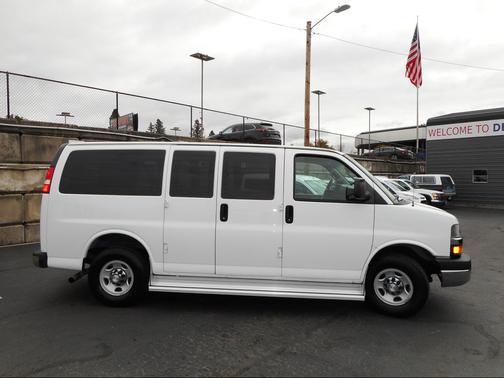 2016 Chevrolet Express 3500 LT