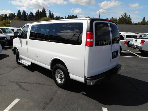 2016 Chevrolet Express 3500 LT
