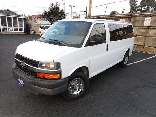2011 Chevrolet Express 3500 LT