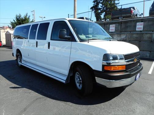 2016 Chevrolet Express 3500 LT