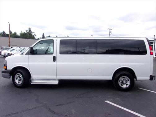 2016 Chevrolet Express 3500 LT