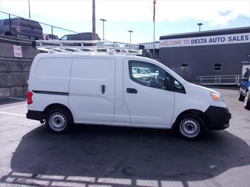 2017 Nissan NV200 SV