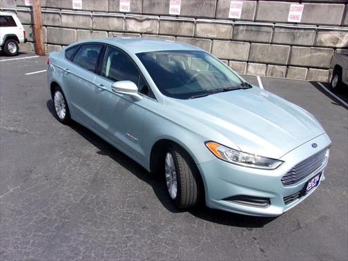 2014 Ford Fusion Hybrid SE
