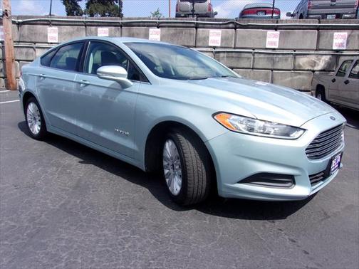 2014 Ford Fusion Hybrid SE