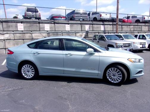 2014 Ford Fusion Hybrid SE
