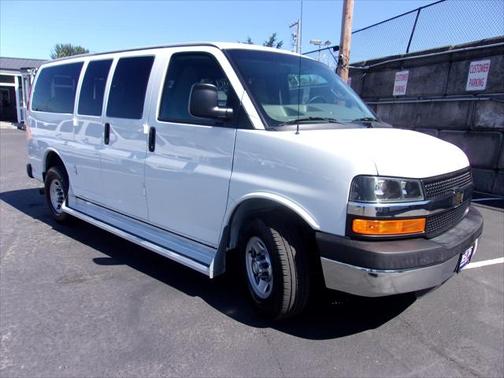 2016 Chevrolet Express 3500 LT