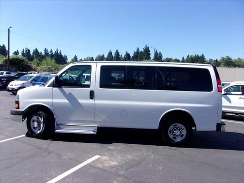 2016 Chevrolet Express 3500 LT