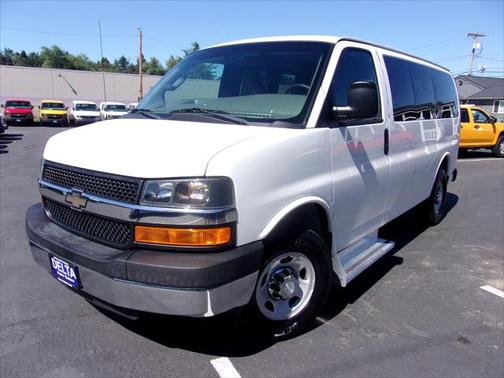 2016 Chevrolet Express 3500 LT