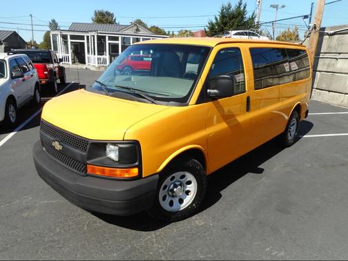 2010 Chevrolet Express 1500 LS