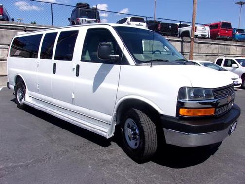 2016 Chevrolet Express 3500 LT