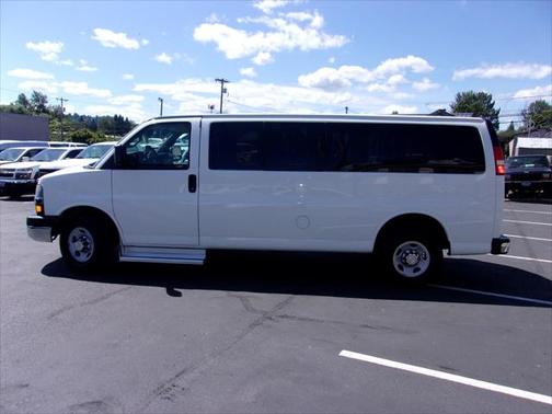 2016 Chevrolet Express 3500 LT