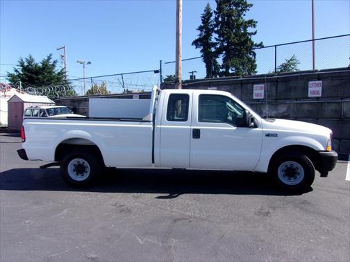 2004 Ford F-250 Supercab Long Bed Pick Up Truck Tow Pkg Tool Box B