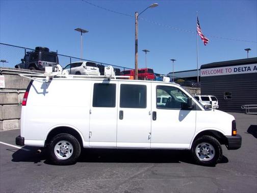 2010 Chevrolet Express 2500 Work Van