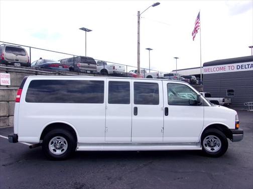 2013 Chevrolet Express 3500 LT