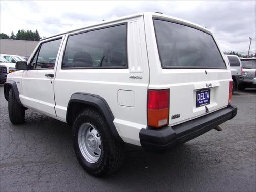 1996 Jeep Cherokee SE 4WD