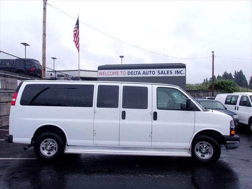 2016 Chevrolet Express 3500 LT
