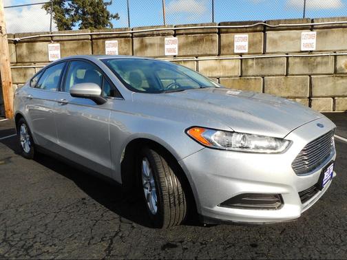 2015 Ford Fusion S