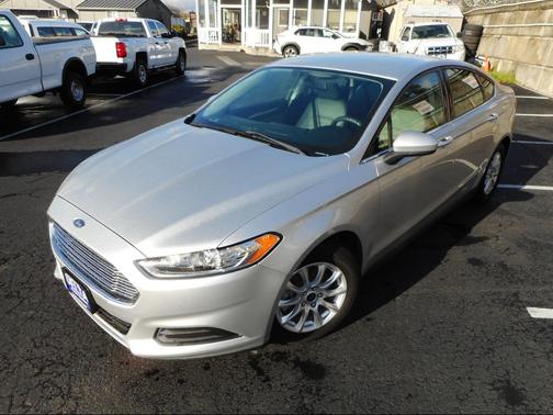 2015 Ford Fusion S