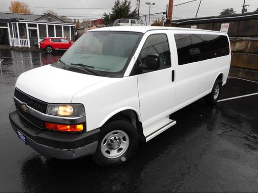 2008 Chevrolet Express 3500 Base