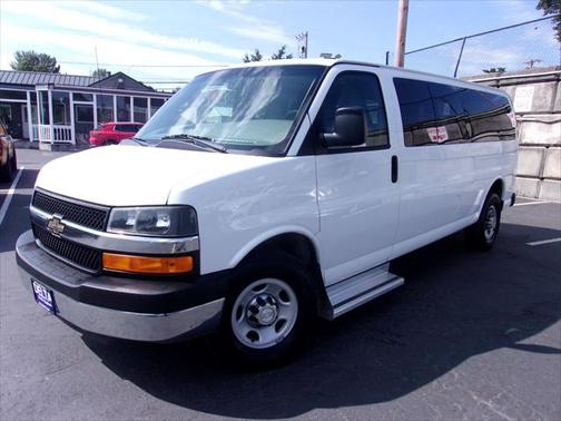 2016 Chevrolet Express 3500 LT