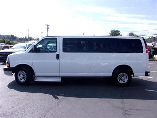 2016 Chevrolet Express 3500 LT