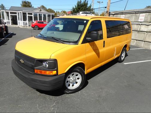2010 Chevrolet Express 1500 LS