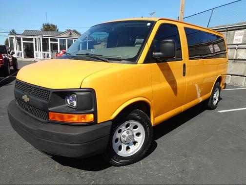2010 Chevrolet Express 1500 LS