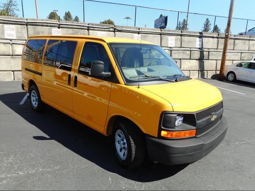 2010 Chevrolet Express 1500 LS