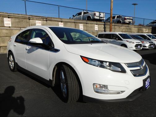 2015 Chevrolet Volt Base