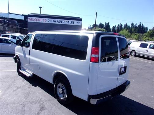 2016 Chevrolet Express 3500 LT